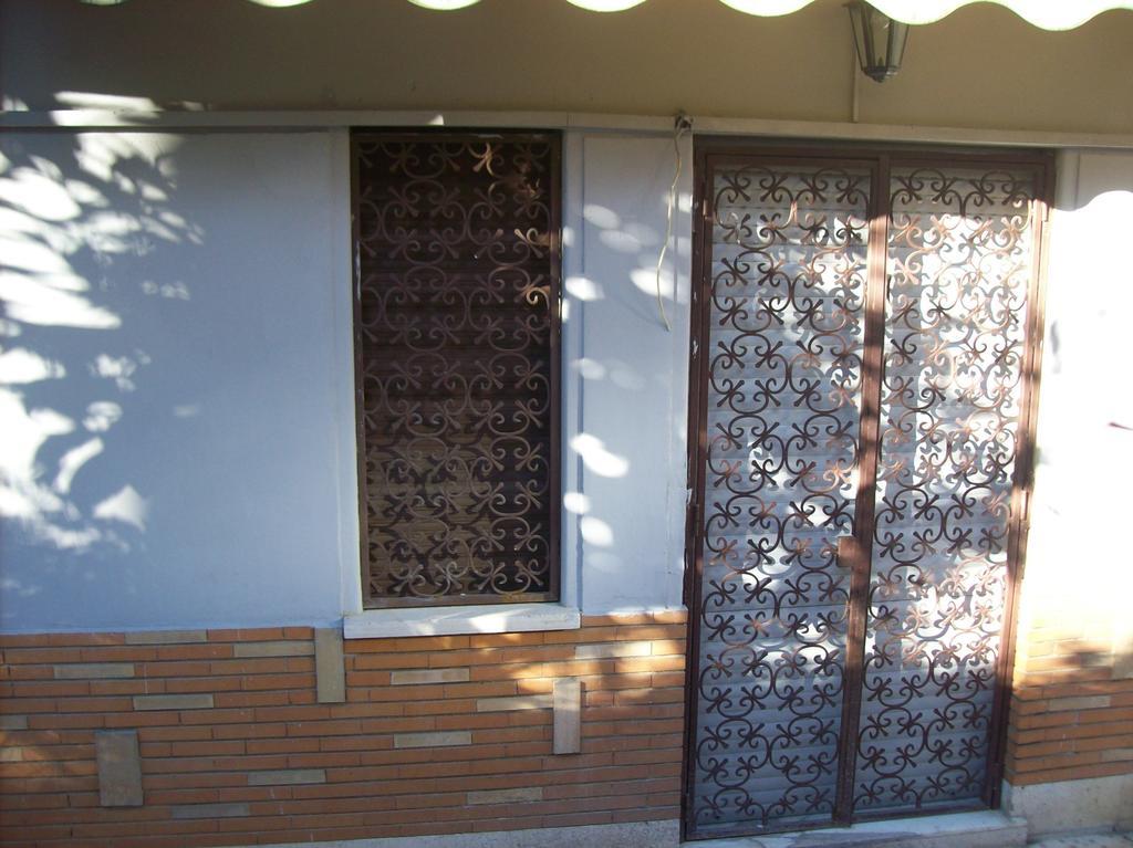 Quarto com Cama de Casal ou 2 de Solteiro