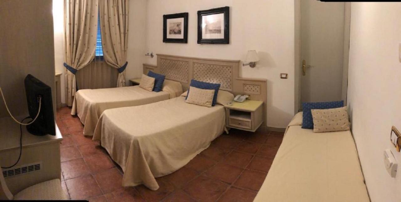 Triple Room,753460172:JPEG