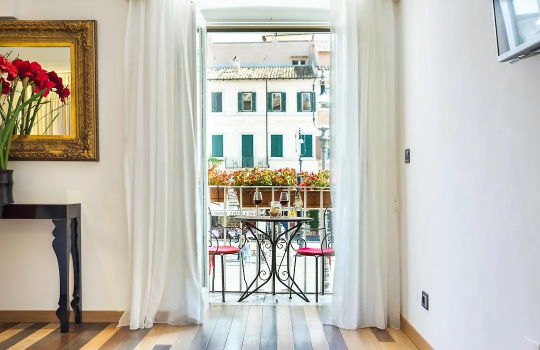 Hub Navona-1
